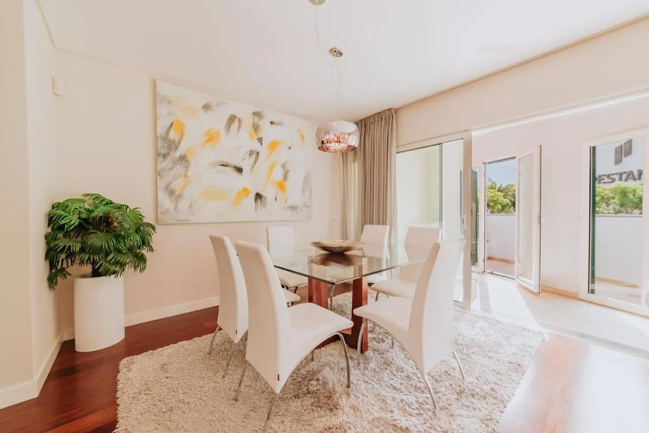 Unique Quinta Vitoria Apartment Funchal
